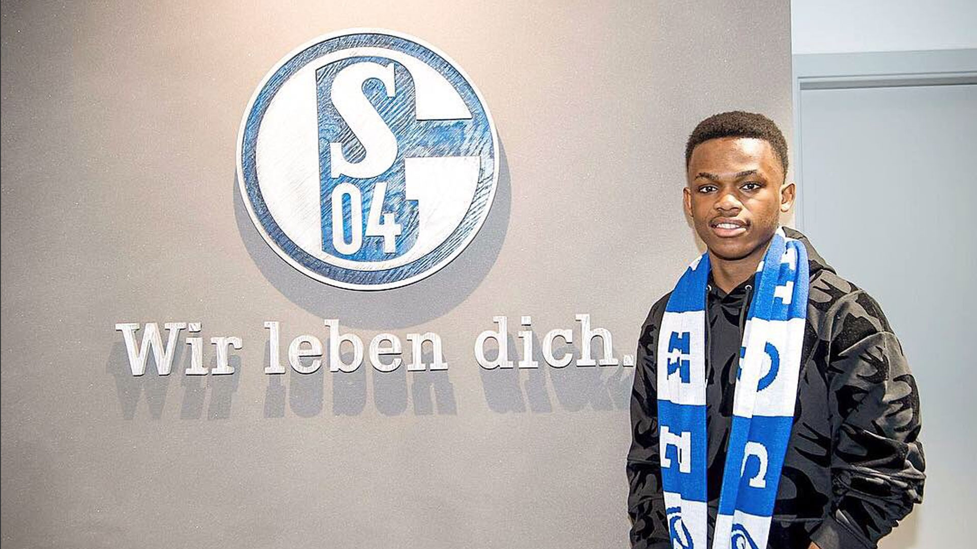 防守时则迅 防守时则迅