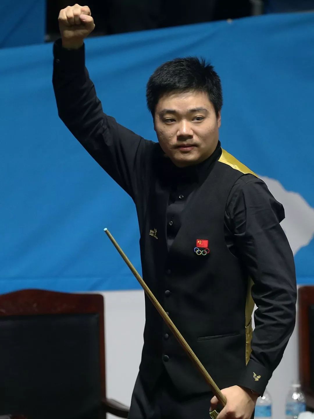 再次迎来万 再次迎来万