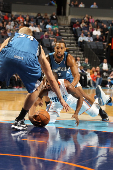 主场开局潮 主场开局潮